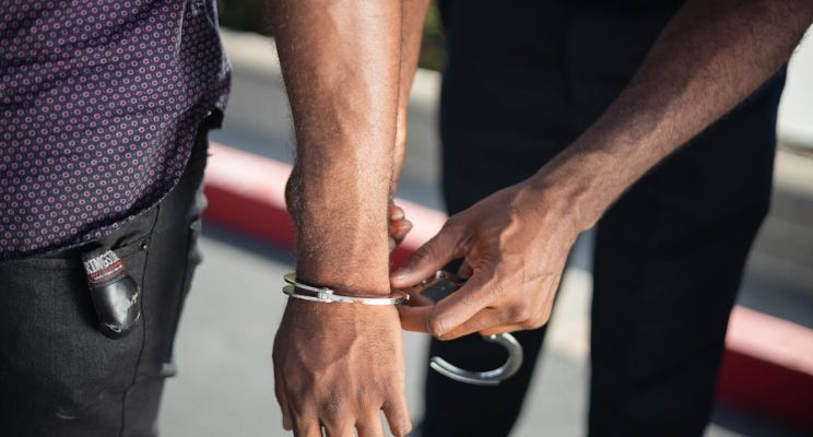 Immigration Detention Vs. Deportation – What’s the Difference?